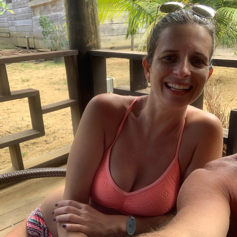 Meet your Posher, Jennifer